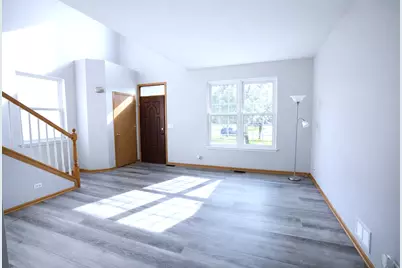 2384 Lundquist Drive, Aurora, IL 60503 - Photo 10