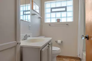 2240 S 9th Ave, North Riverside, IL 60546 - Photo 6
