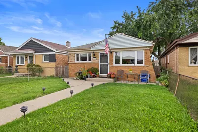7736 Lotus Avenue, Burbank, IL 60459 - Photo 2