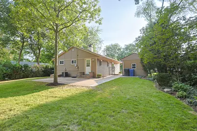 716 Navajo Drive, Carpentersville, IL 60110 - Photo 18