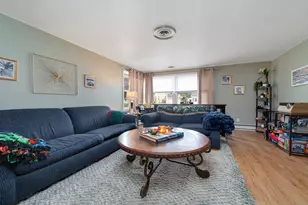 225 E 4th St, Byron, IL 61010 - Photo 4