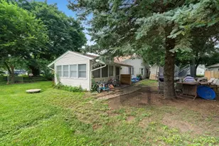 225 E 4th St, Byron, IL 61010 - Photo 38