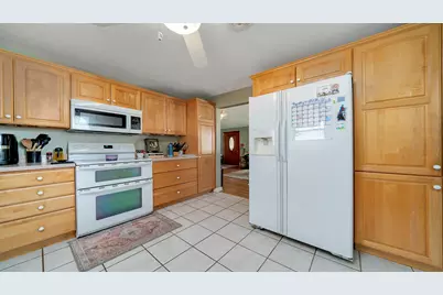 225 E 4th Street, Byron, IL 61010 - Photo 6