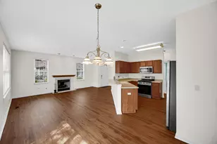 21460 Mays Lake Ct, Crest Hill, IL 60403 - Photo 8