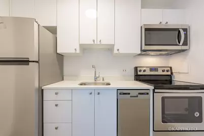 3600 N Lake Shore Drive #1216, Chicago, IL 60613 - Photo 12