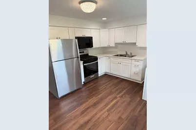 551 N Washington Avenue #A, Batavia, IL 60510 - Photo 8