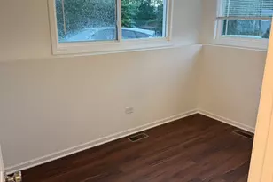 551 N Washington Ave, Batavia, IL 60510 - Photo 14