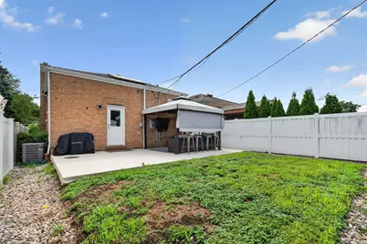 11120 S Albany Avenue, Chicago, IL 60655 - Photo 30