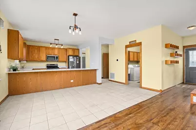 739 Bonaventure Drive, Oswego, IL 60543 - Photo 14