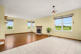 739 Bonaventure Dr, Oswego, IL 60543 - Photo 12