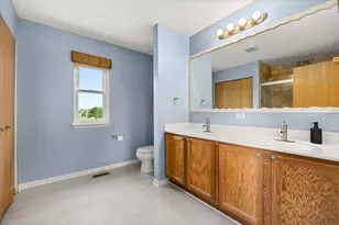 739 Bonaventure Dr, Oswego, IL 60543 - Photo 30