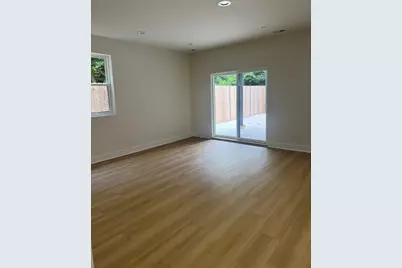 3723 S Lake Park Avenue #1, Chicago, IL 60653 - Photo 12
