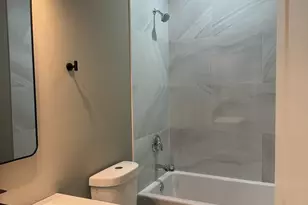3723 S Lake Park Ave, Chicago, IL 60653 - Photo 6