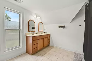 330 Pleasant St, Sheridan, IL 60551 - Photo 18