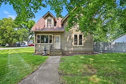 330 Pleasant Street, Sheridan, IL 60551 - Photo 2