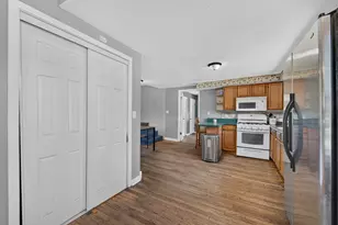 1149 S Spencer St, Aurora, IL 60505 - Photo 8