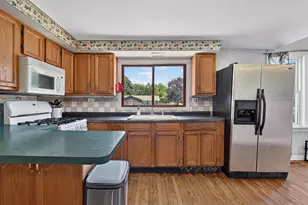 1149 S Spencer St, Aurora, IL 60505 - Photo 10