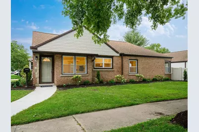 10059 S Spaulding Avenue, Evergreen Park, IL 60805 - Photo 1