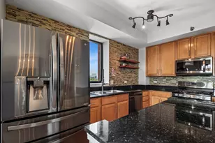 3232 N Halsted St, Chicago, IL 60657 - Photo 8