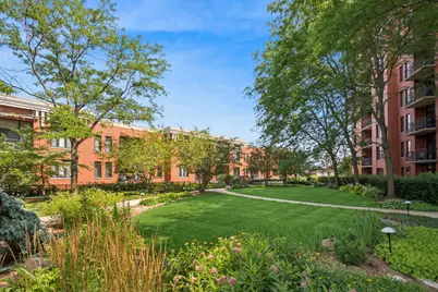 3232 N Halsted Street #D712, Chicago, IL 60657 - Photo 18