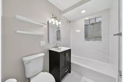 8152 Knox Avenue, Skokie, IL 60076 - Photo 14