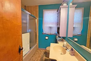 5700 S Meade Ave, Chicago, IL 60638 - Photo 16