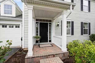 3051 Bridgeham St, Elgin, IL 60124 - Photo 2
