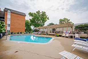 4221 Saratoga Ave, Downers Grove, IL 60515 - Photo 32