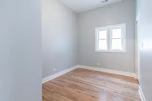 1742 N California Ave, Chicago, IL 60647 - Photo 8
