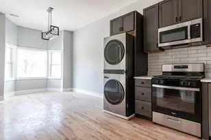 1742 N California Ave, Chicago, IL 60647 - Photo 12