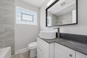 8642 S Indiana Ave, Chicago, IL 60619 - Photo 16
