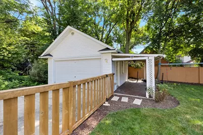 118 S Gladstone Avenue, Aurora, IL 60506 - Photo 20