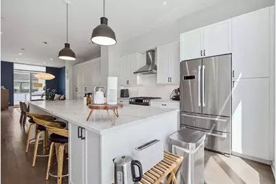 1918 N Campbell Avenue #D, Chicago, IL 60647 - Photo 6