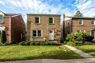 3812 W Hull St, Skokie, IL 60076 - Photo 1