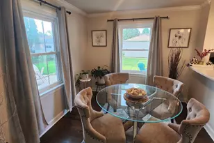 3812 W Hull St, Skokie, IL 60076 - Photo 6