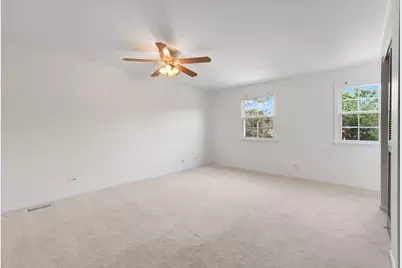 1541 E Lake Louise Drive, Palatine, IL 60074 - Photo 22
