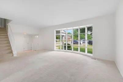 1541 E Lake Louise Drive, Palatine, IL 60074 - Photo 4