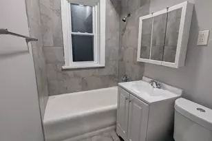 1020 W 68th St, Chicago, IL 60621 - Photo 10