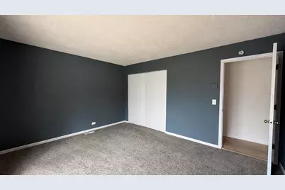 23689 N Midlothian Road, Lake Zurich, IL 60047 - Photo 10
