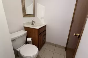 23689 N Midlothian Rd, Lake Zurich, IL 60047 - Photo 18