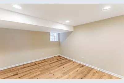 7526 S Honore Street, Chicago, IL 60620 - Photo 14