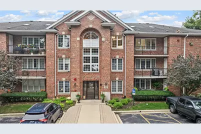 5645 S Cass Avenue #301, Westmont, IL 60559 - Photo 1