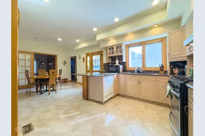 7940 N Oketo Avenue, Niles, IL 60714 - Photo 16