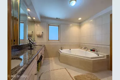 7940 N Oketo Avenue, Niles, IL 60714 - Photo 28