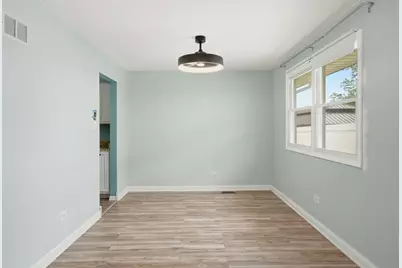15606 Vista Drive, Oak Forest, IL 60452 - Photo 10