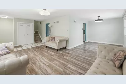 15606 Vista Drive, Oak Forest, IL 60452 - Photo 8