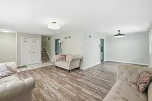 15606 Vista Dr, Oak Forest, IL 60452 - Photo 8