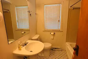 10775 S Peoria St, Chicago, IL 60643 - Photo 10
