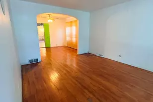 10775 S Peoria St, Chicago, IL 60643 - Photo 4