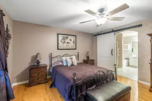 7004 Nathan Ln, Carpentersville, IL 60110 - Photo 8